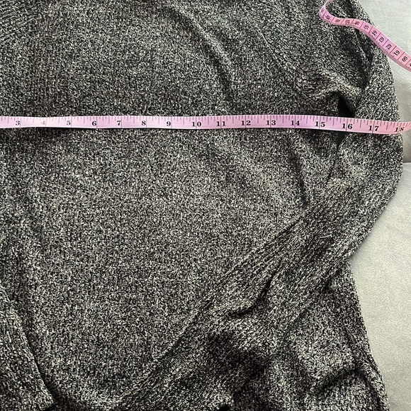 “Zella- Active Knit Top size small” - Picture 3 of 7